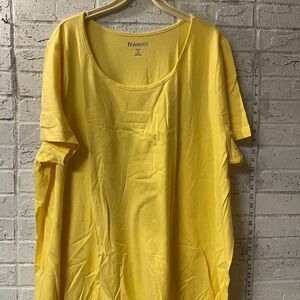 Roaman's 30/32(3X) Yellow Basic Short Sleeved Tshirt NWT Plus Size Curvy
